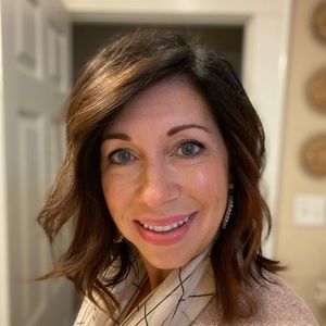 Meet your Posher, Misty